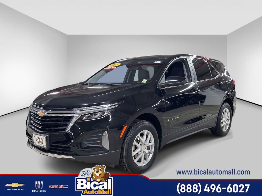 Used 2023 Chevrolet Equinox LT image 1