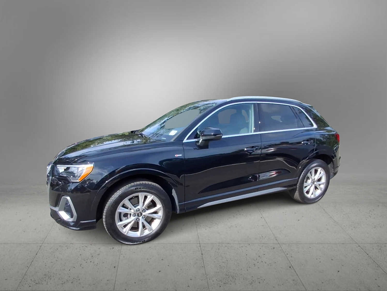 Certified 2022 Audi Q3 2.0T Premium AWD/4WD image 4
