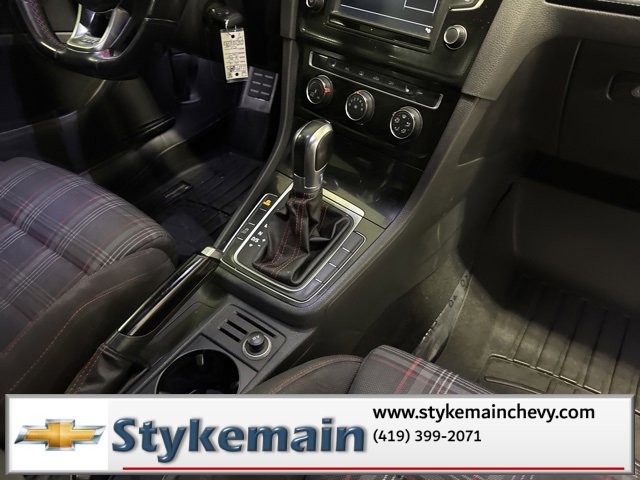 Used 2016 Volkswagen GTI S image 18