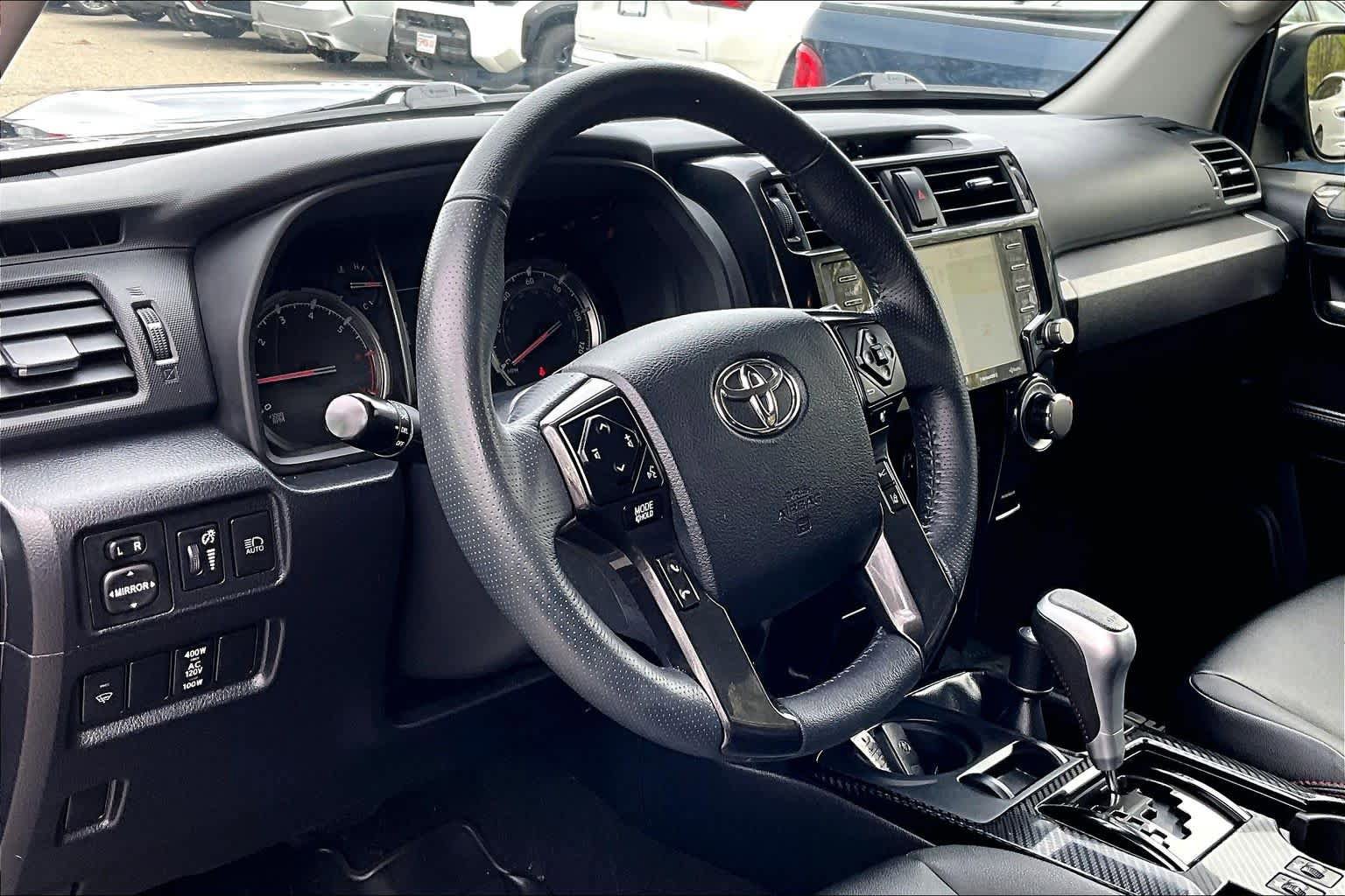 Used 2020 Toyota 4Runner TRD Off-Road Premium AWD/4WD image 16
