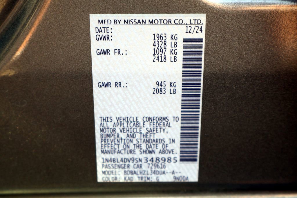 Used 2025 Nissan Altima 2.5 SV FWD image 34