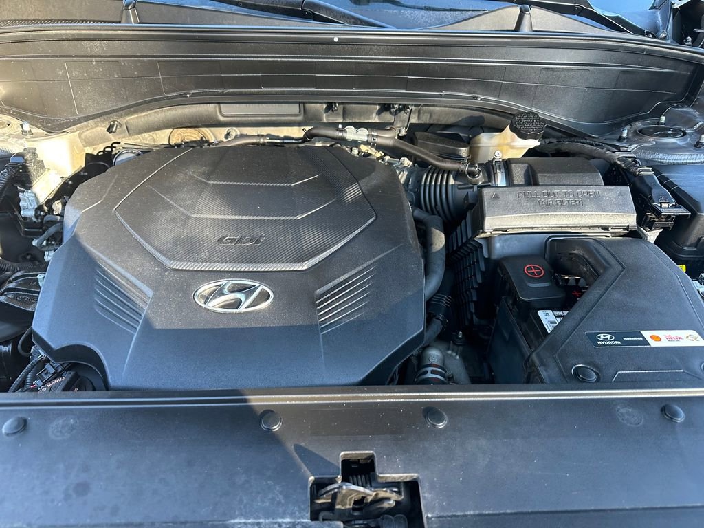 Used 2022 Hyundai Palisade SE image 16