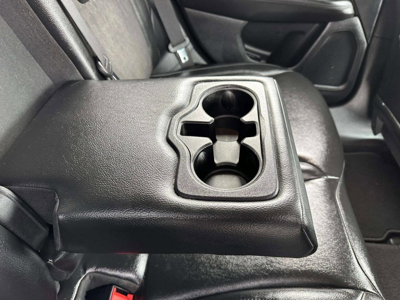 Used 2018 Jeep Compass Latitude w/ Popular Equipment Group AWD/4WD image 22