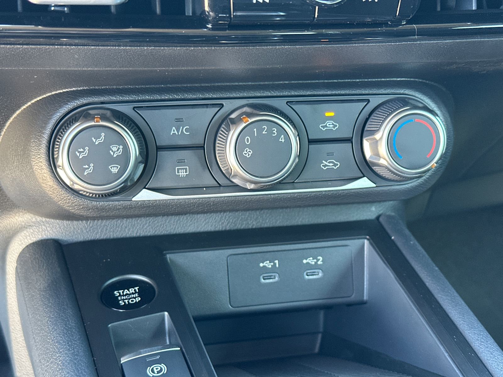 New 2026 Nissan Kicks S image 30