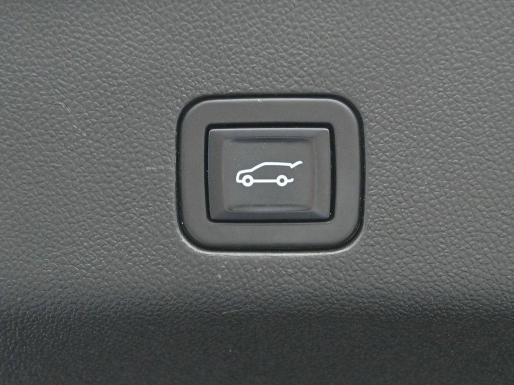 Used 2023 Cadillac Escalade Sport AWD/4WD image 39