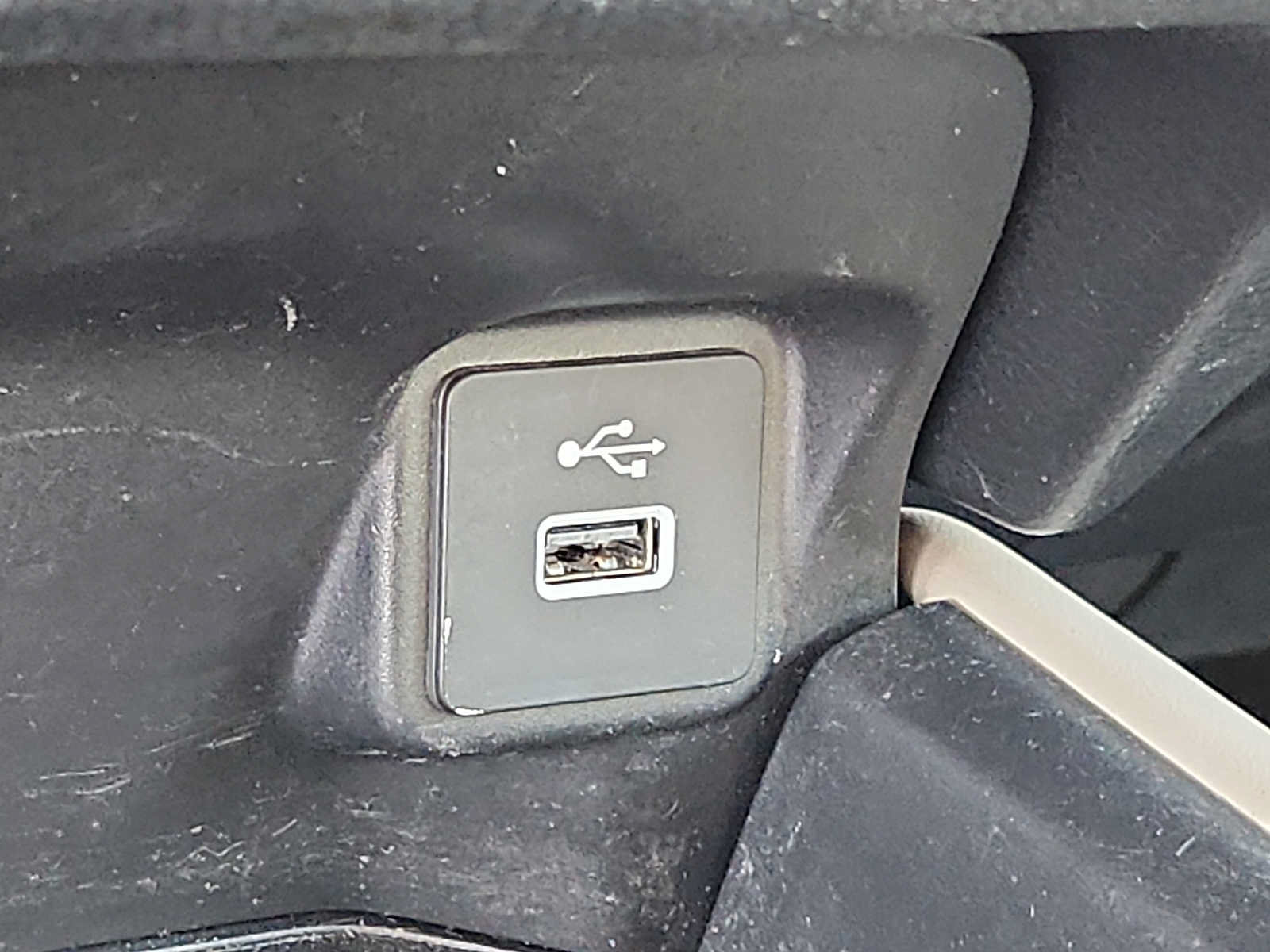 Certified 2024 Honda HR-V LX image 23