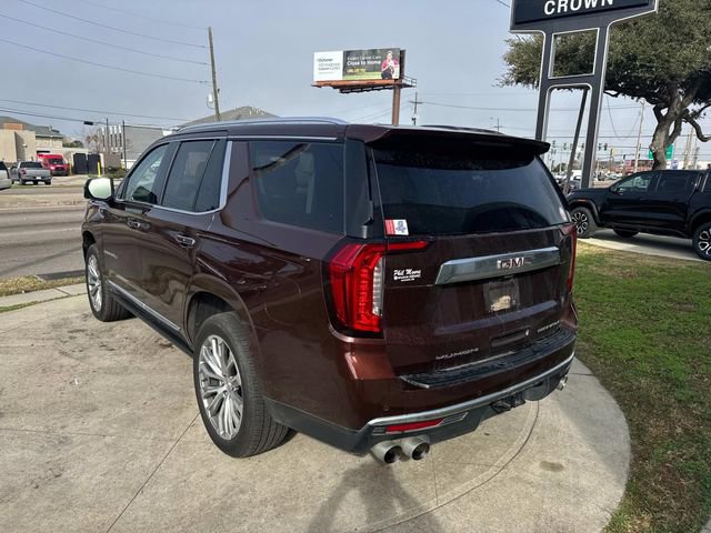 Used 2022 GMC Yukon Denali w/ Denali Premium Package image 9