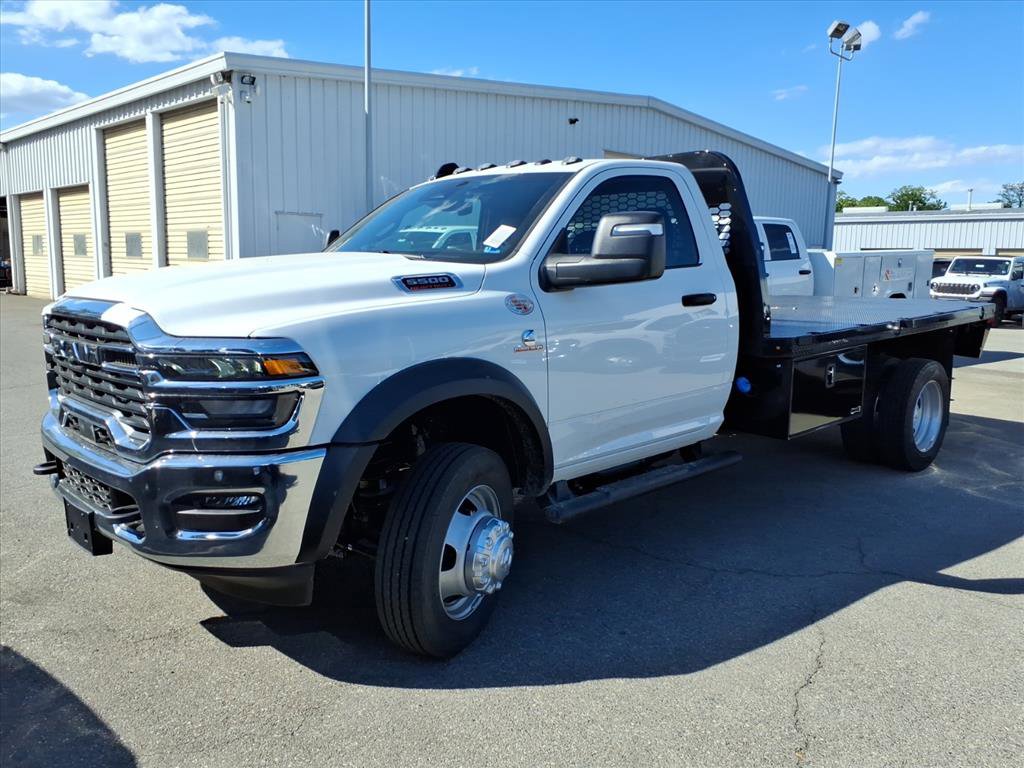 New 2026 RAM 5500 Tradesman AWD/4WD image 8