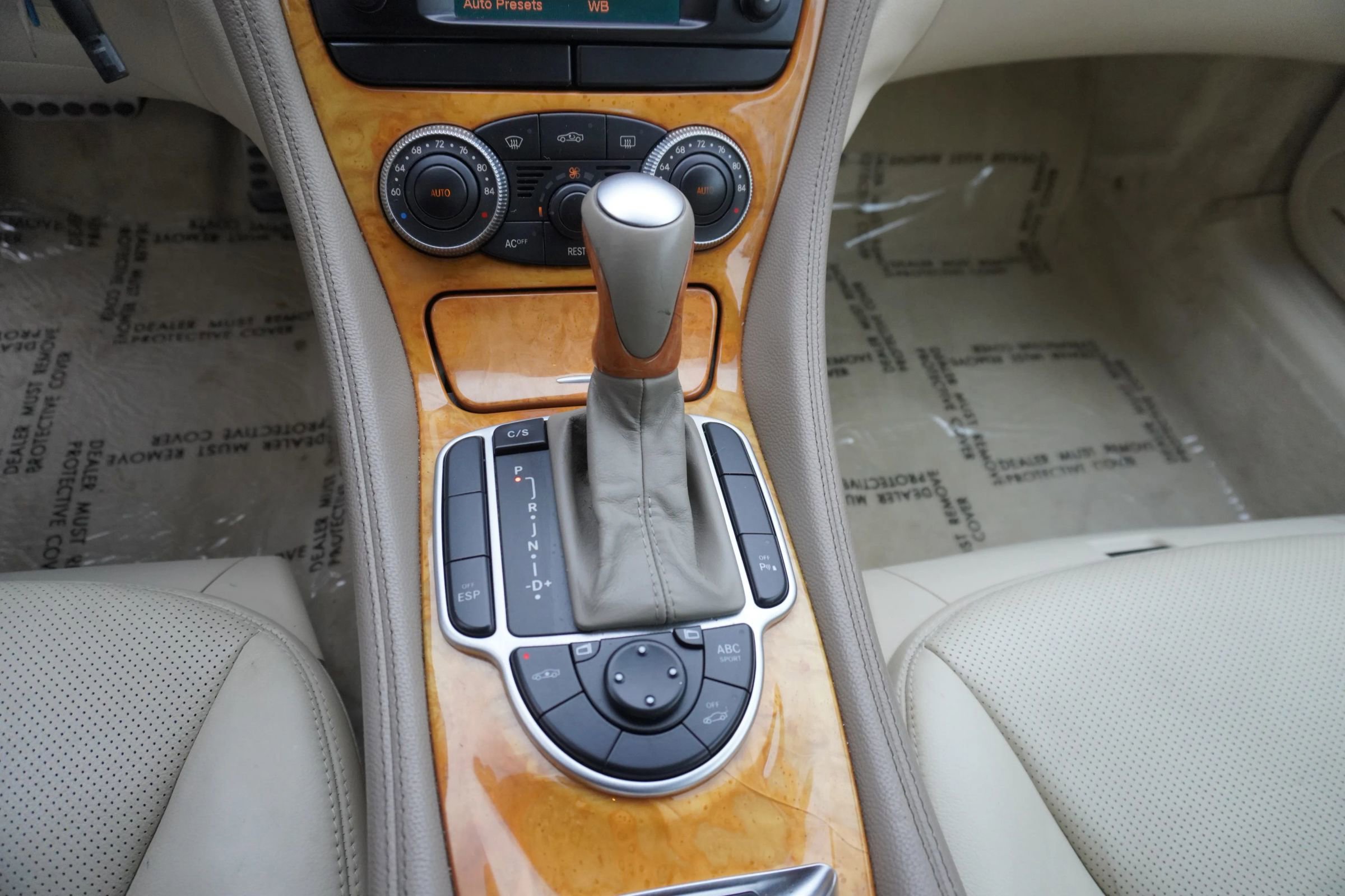 Used 2004 Mercedes-Benz SL 500 image 13