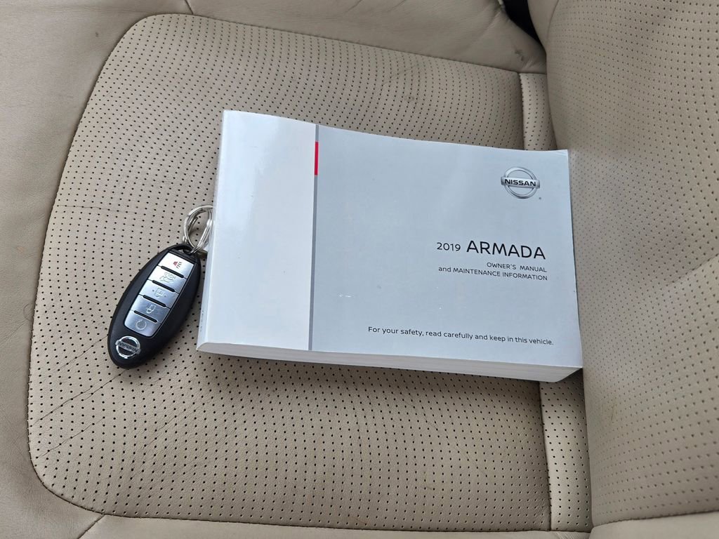 Used 2019 Nissan Armada Platinum image 12
