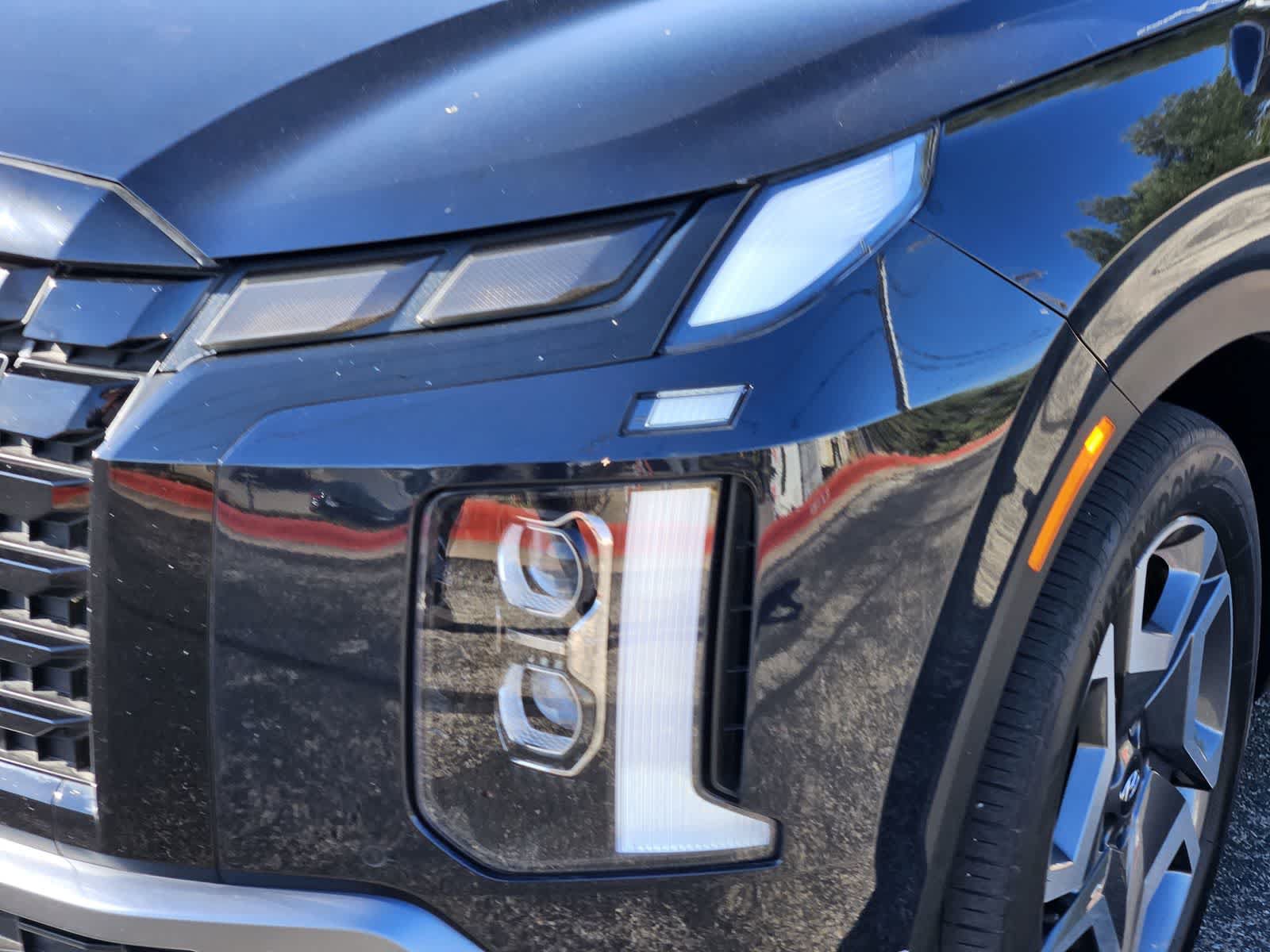 Used 2025 Hyundai Palisade Limited FWD image 7
