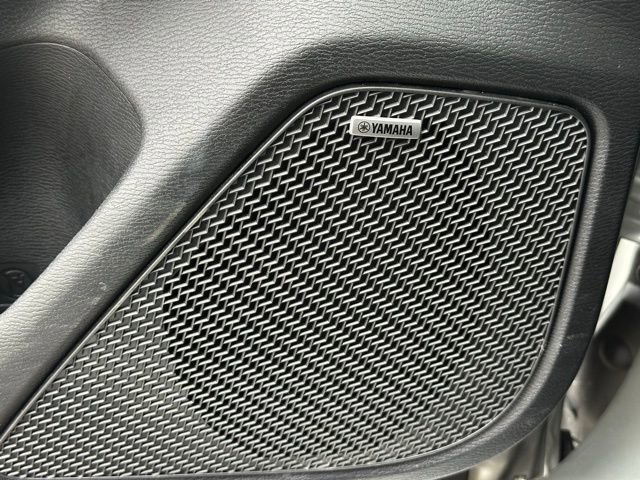 Used 2025 Mitsubishi Outlander SE image 36