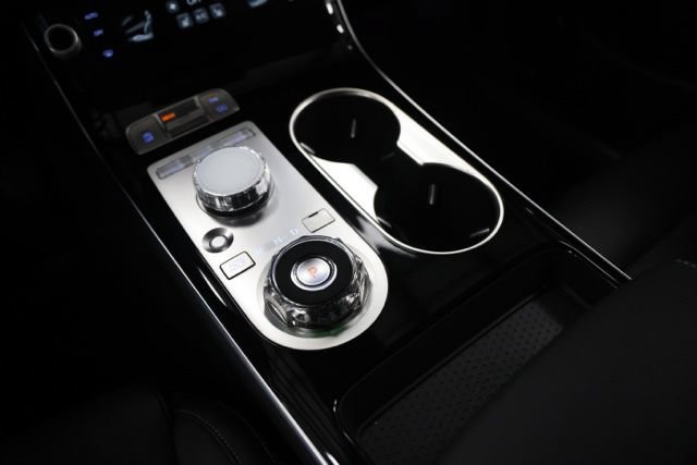 New 2026 Genesis GV70 2.5T AWD/4WD image 29