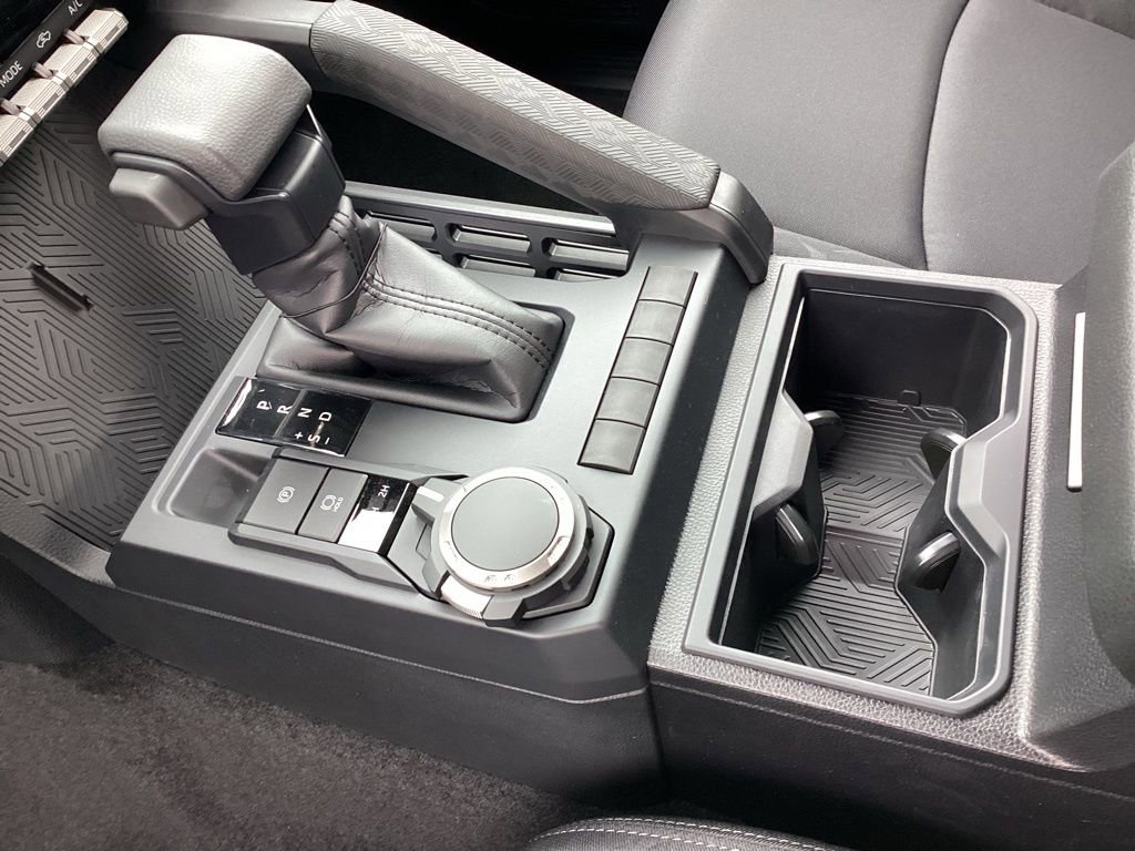 New 2025 Toyota Tacoma SR image 11