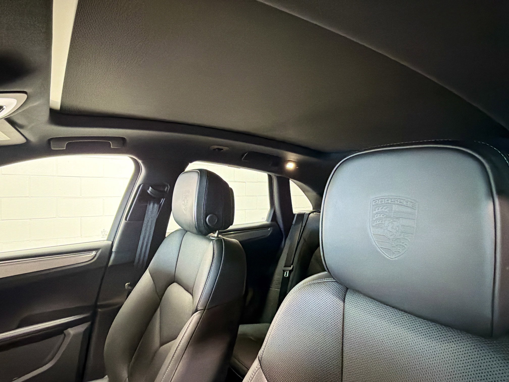 Certified 2026 Porsche Macan AWD/4WD image 26