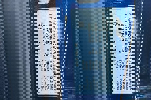 Used 2023 Tesla Model 3 Standard Range image 32