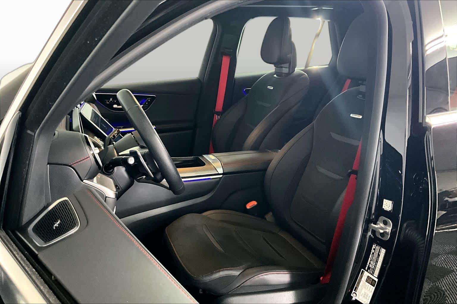 Certified 2024 Mercedes-Benz GLC 43 AMG 4MATIC image 9