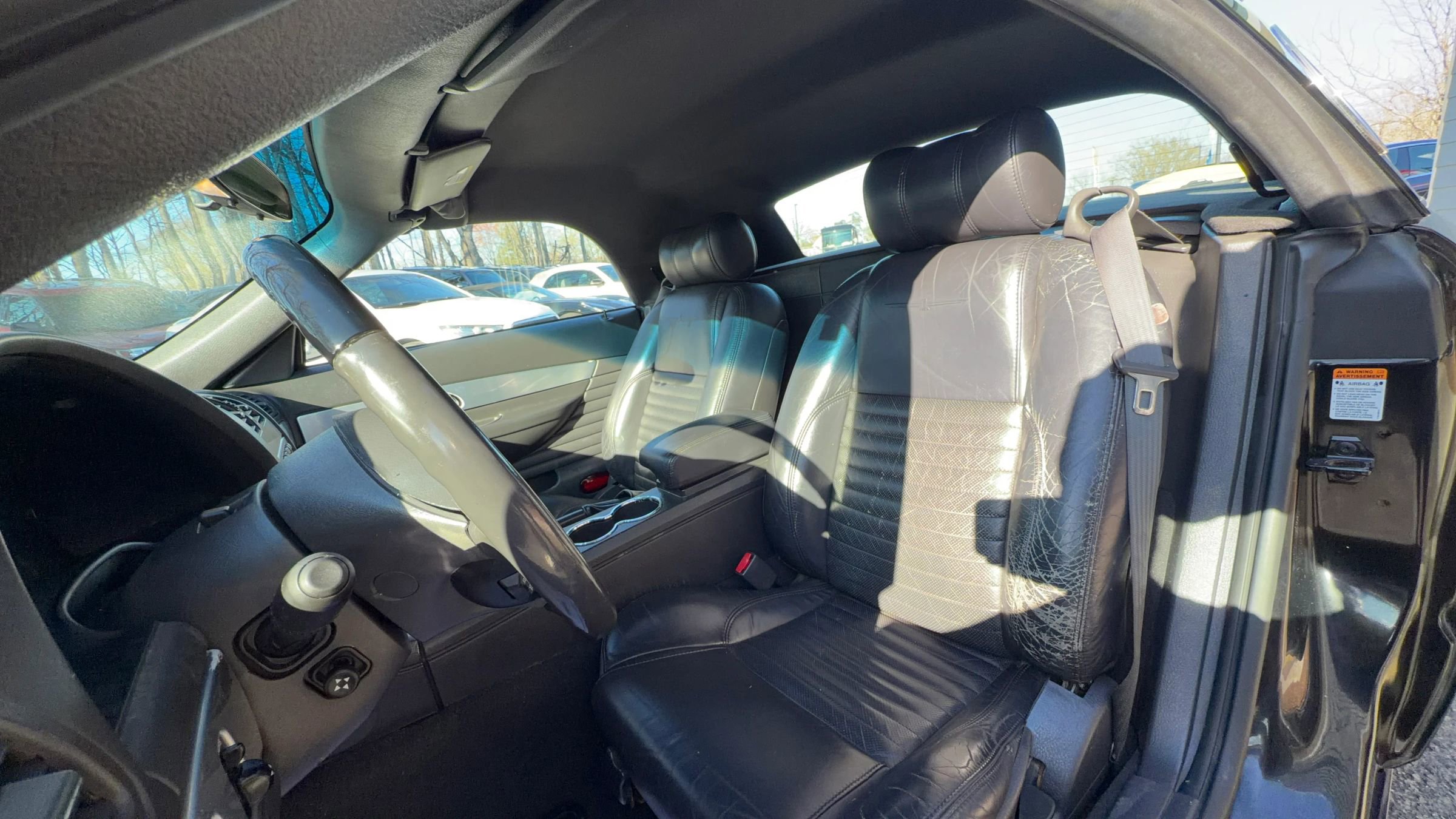 Used 2002 Ford Thunderbird image 16