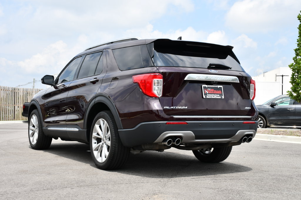Used 2023 Ford Explorer Platinum w/ Technology Package AWD/4WD image 5