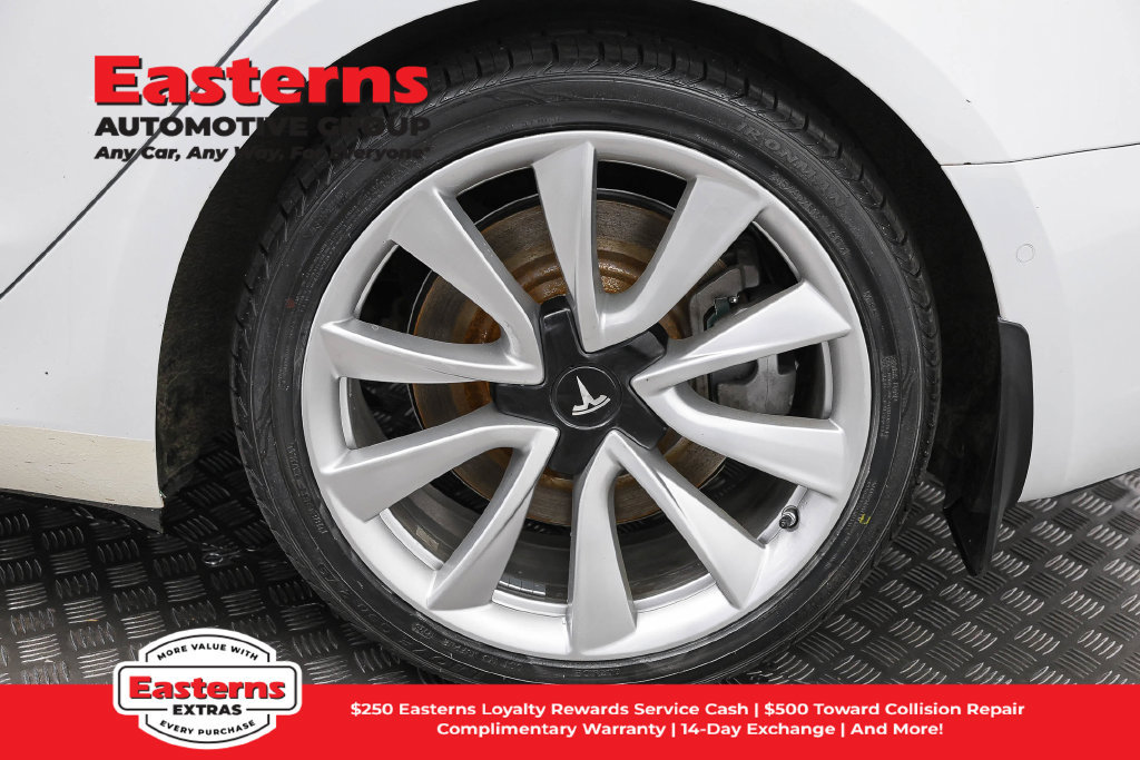 Used 2018 Tesla Model 3 Long Range AWD/4WD image 28