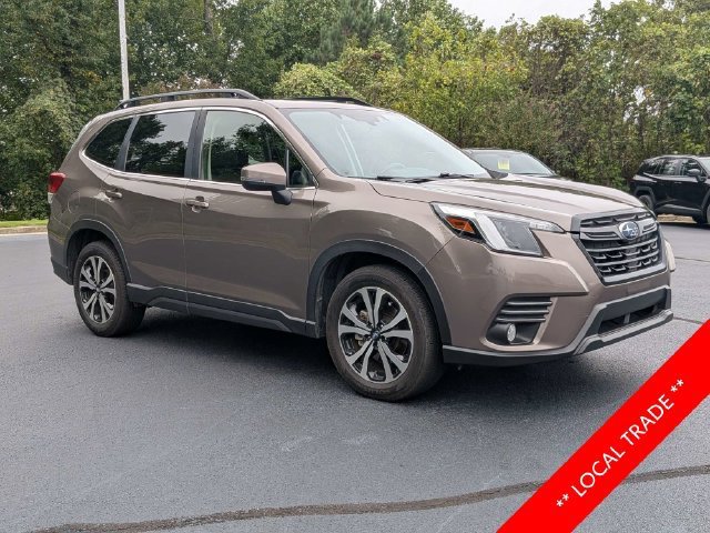 Used 2022 Subaru Forester Limited AWD/4WD image 2