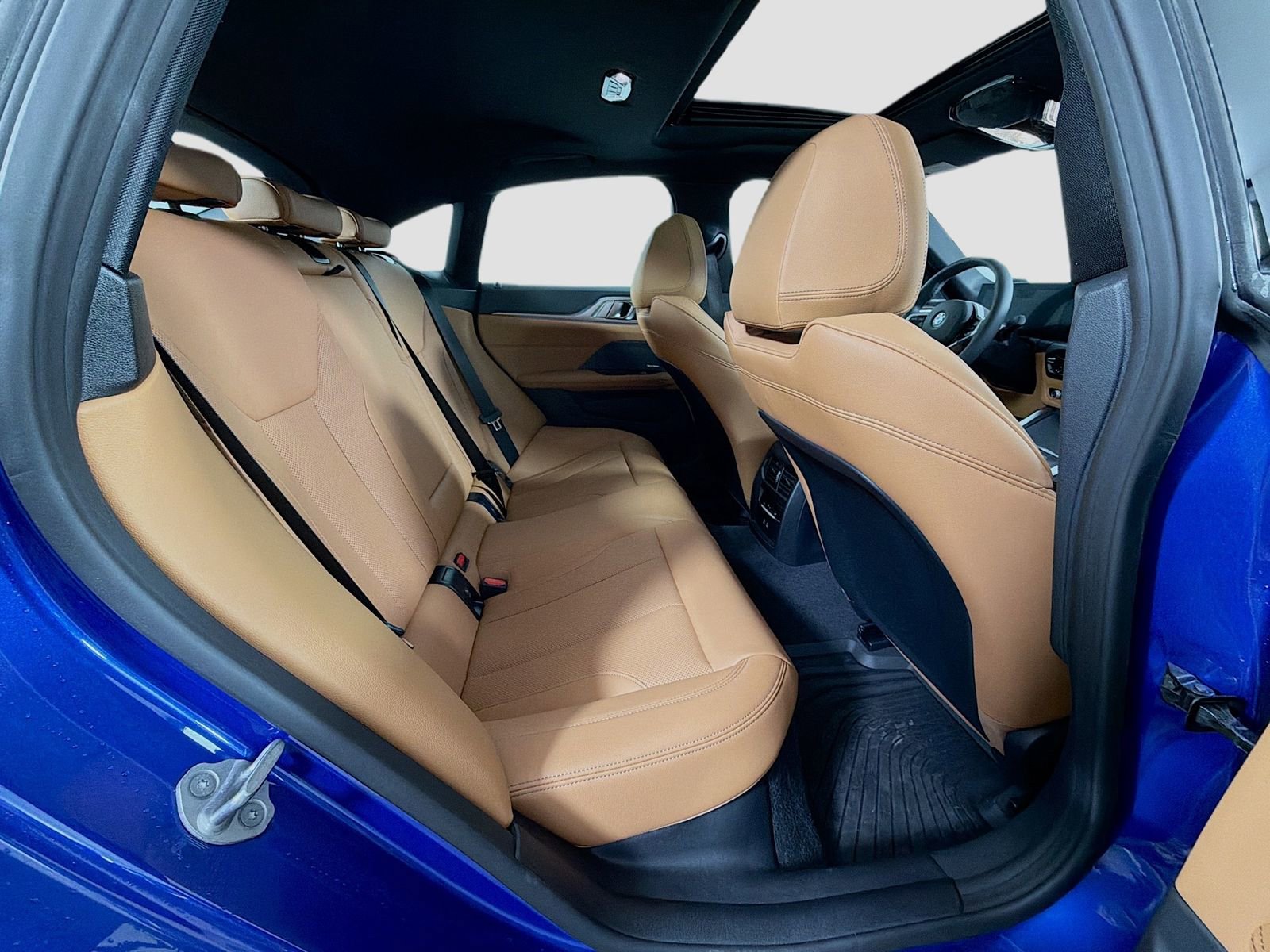 Used 2025 BMW 430i xDrive w/ M Sport Package image 30