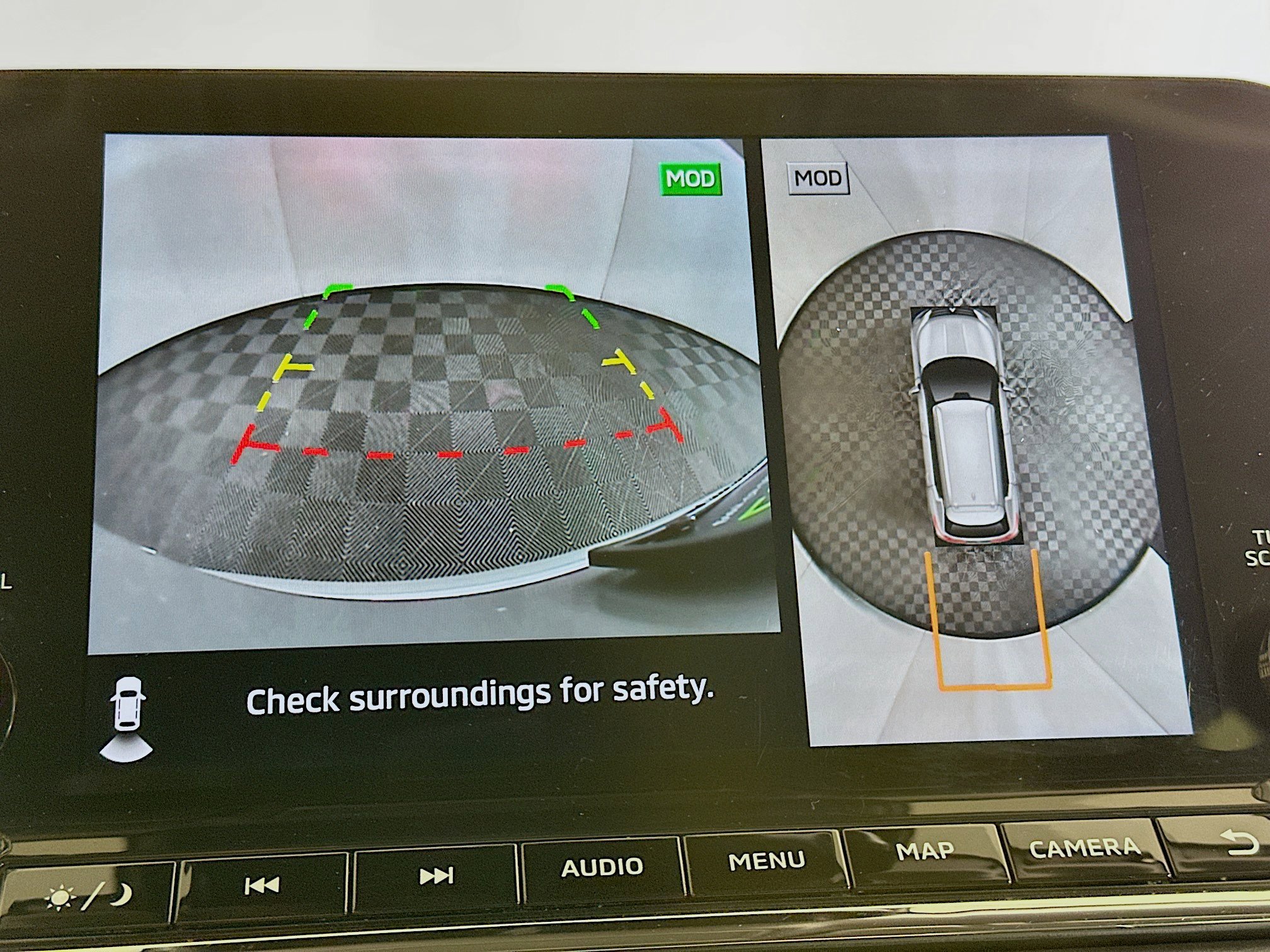 Used 2024 Mitsubishi Outlander SE image 23