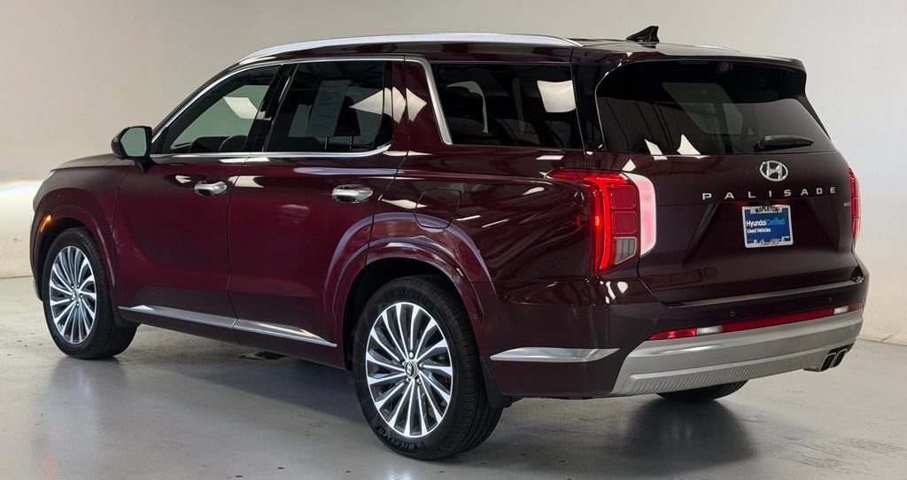 Used 2023 Hyundai Palisade Calligraphy w/ Cargo Package AWD/4WD image 4