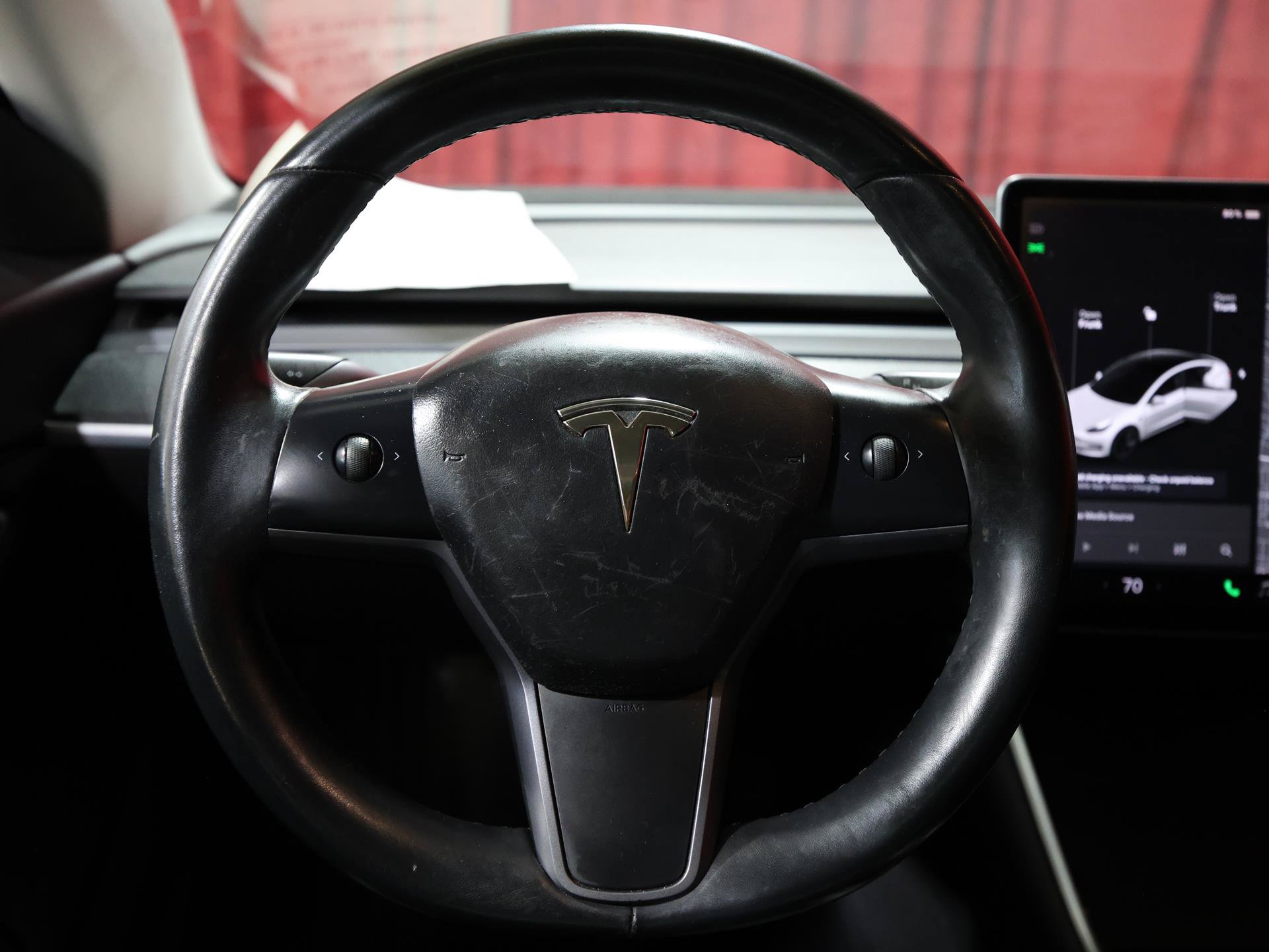 Used 2018 Tesla Model 3 Mid Range RWD image 16