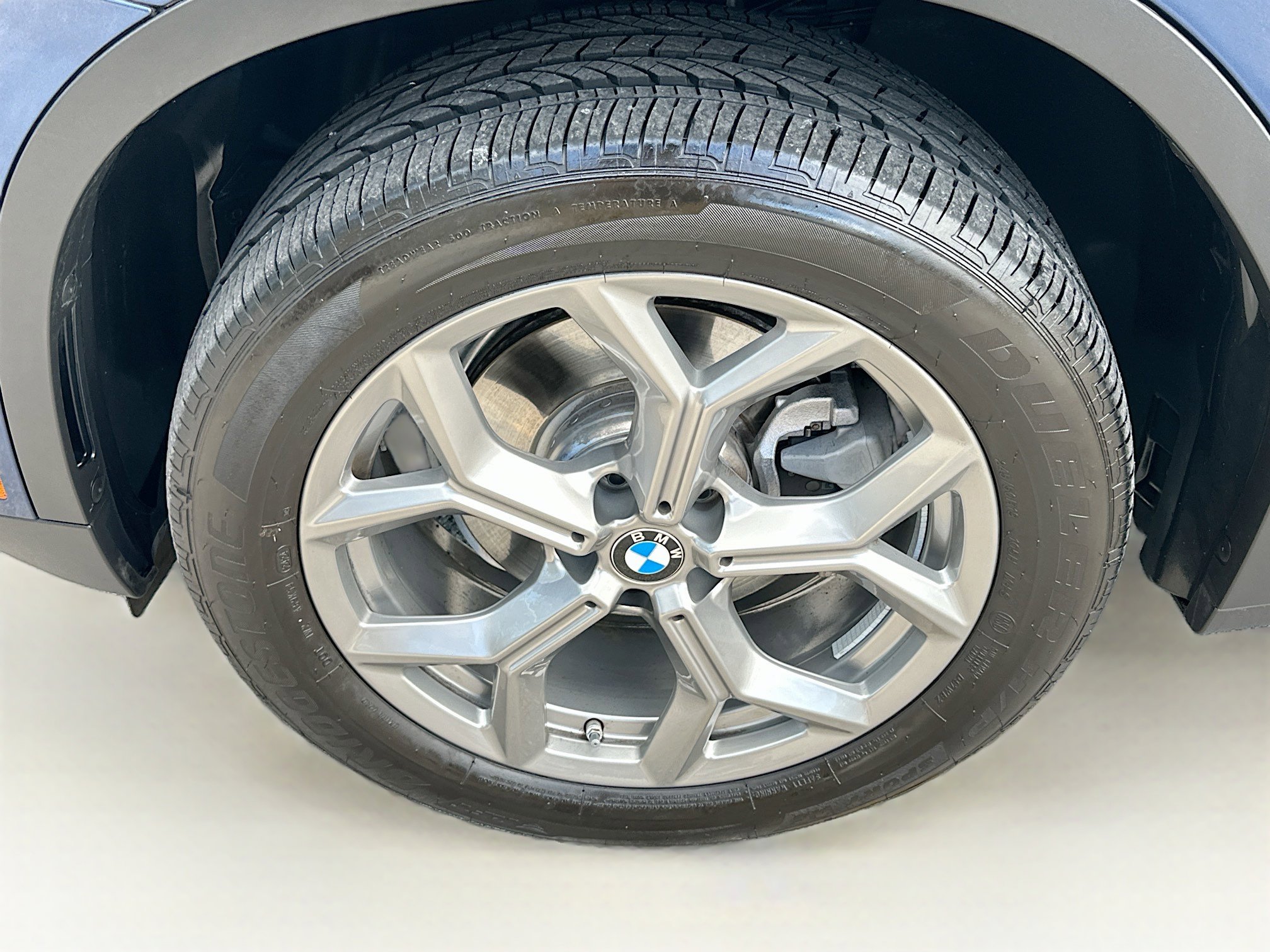 Certified 2025 BMW X4 xDrive30i image 34