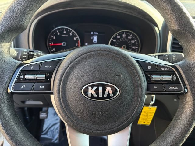 Used 2022 Kia Sportage LX AWD/4WD image 17