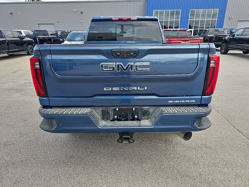 Used 2026 GMC Sierra 3500 Denali Ultimate AWD/4WD image 5