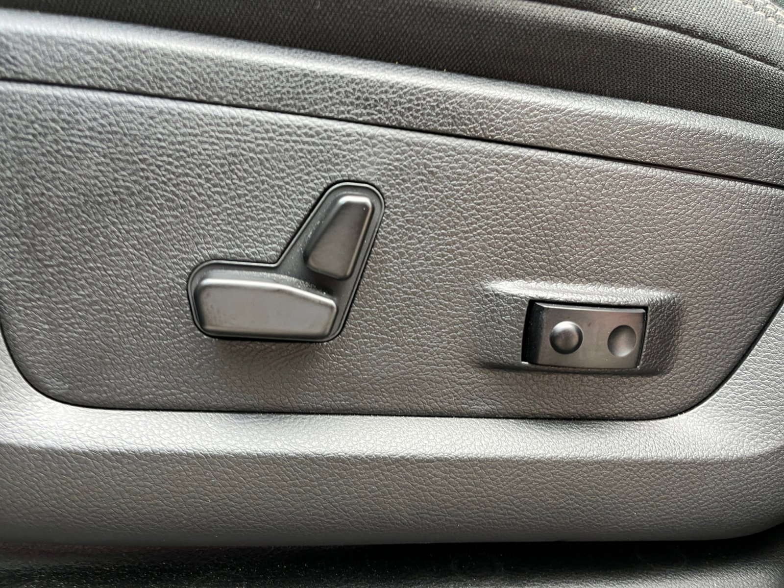 New 2025 RAM 2500 Big Horn AWD/4WD image 13