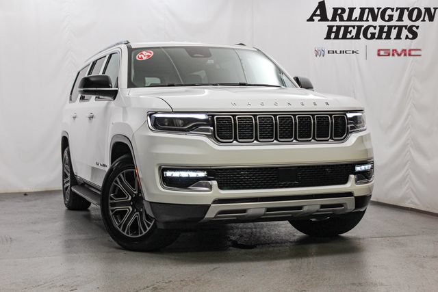 Used 2024 Jeep Wagoneer L Series II RWD image 1