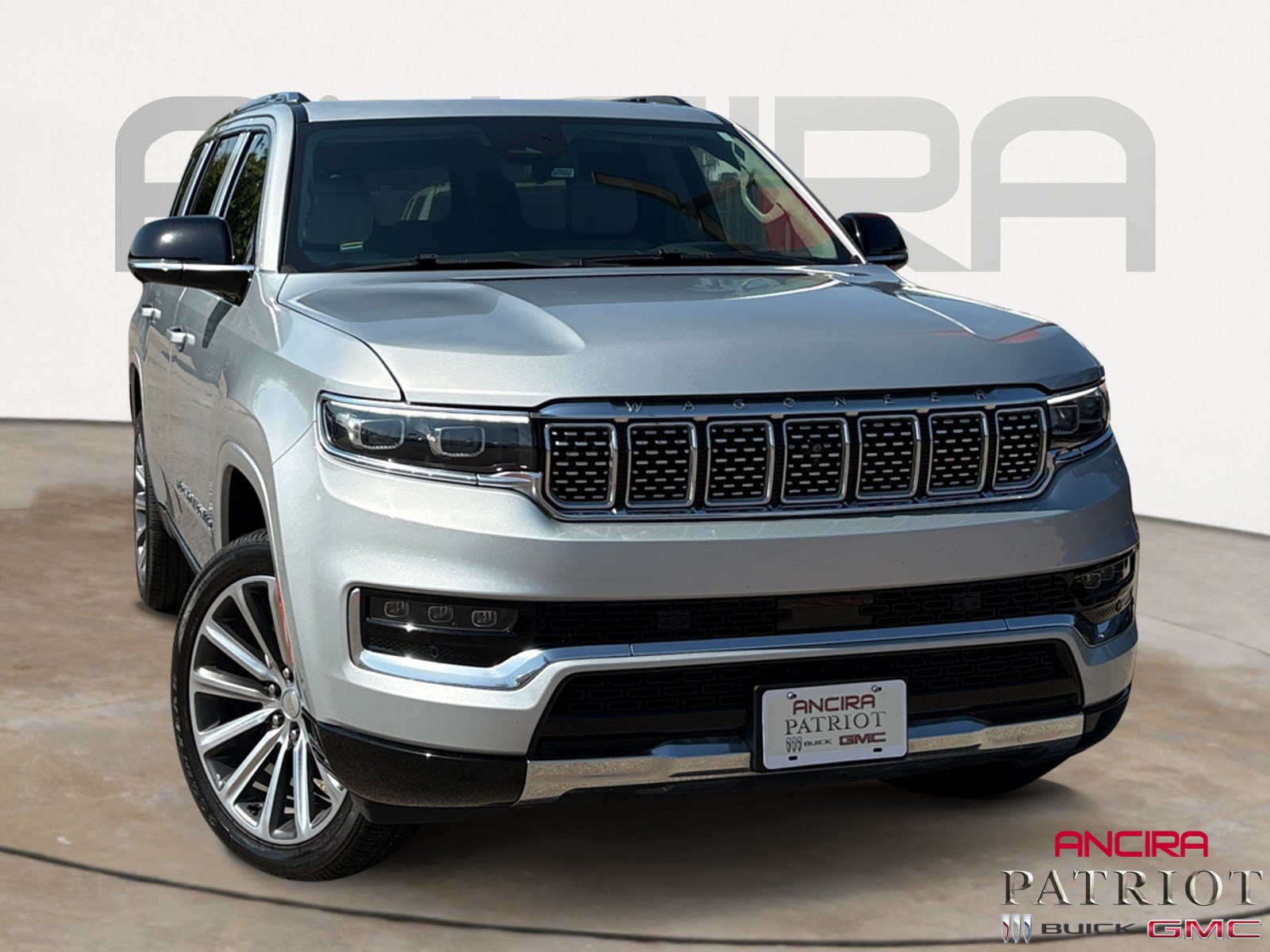 Used 2023 Jeep Grand Wagoneer Series II AWD/4WD video 1