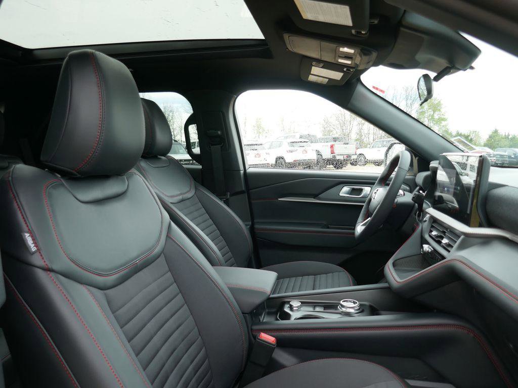 New 2026 Ford Explorer ST-Line image 10
