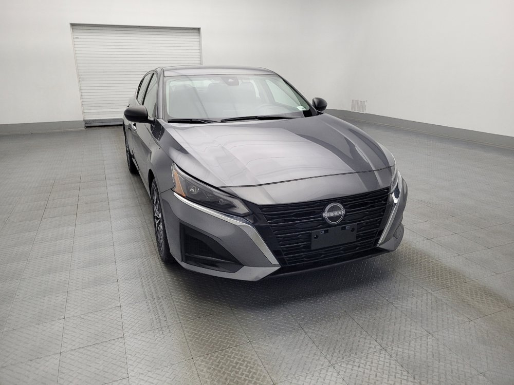 Used 2024 Nissan Altima 2.5 SV image 14
