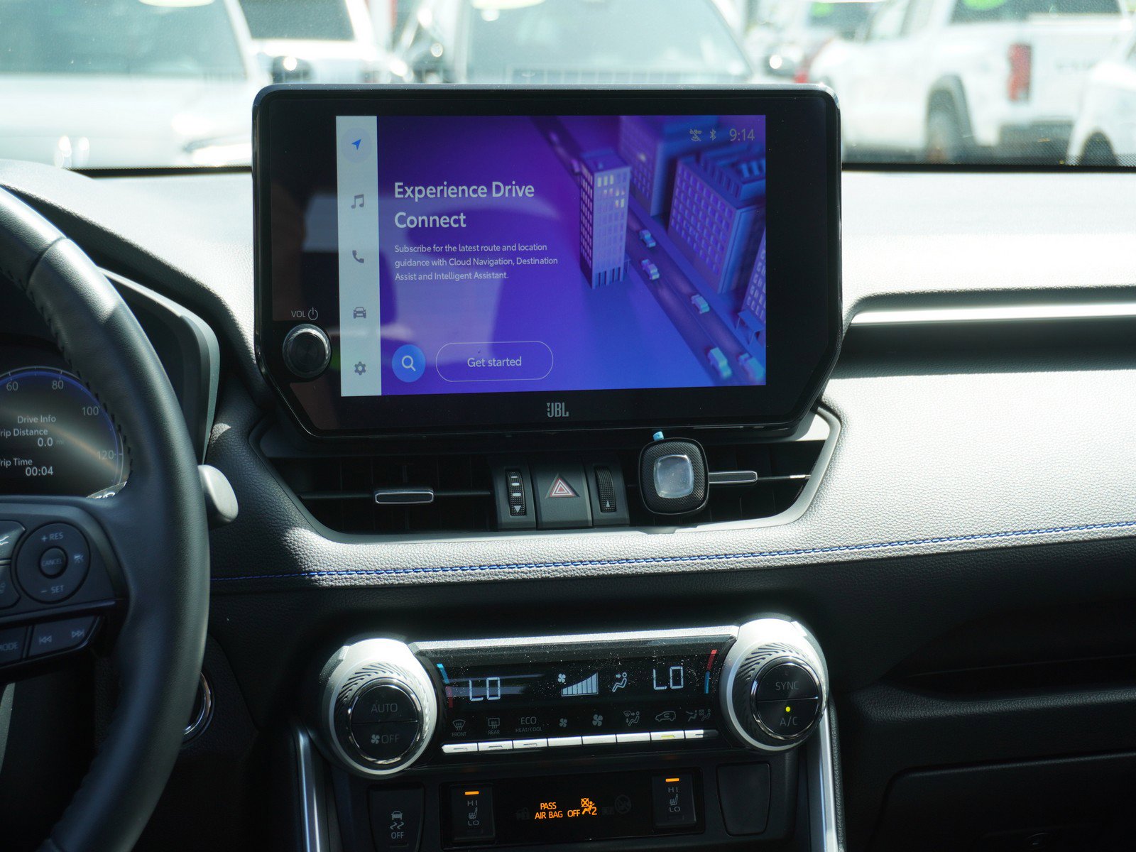 Used 2023 Toyota RAV4 XSE AWD/4WD image 17