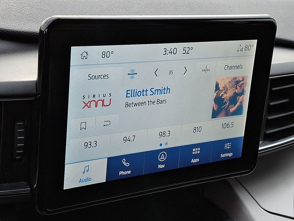 Used 2022 Ford Explorer XLT w/ Equipment Group 202A image 19