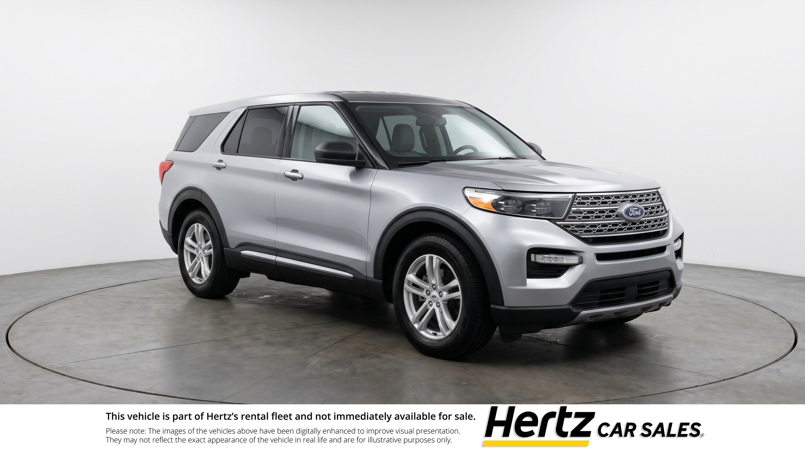 Used 2024 Ford Explorer XLT w/ Equipment Group 202A