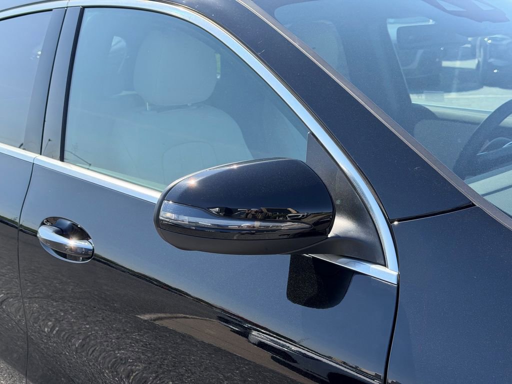 Used 2023 Mercedes-Benz GLA 250 4MATIC image 10