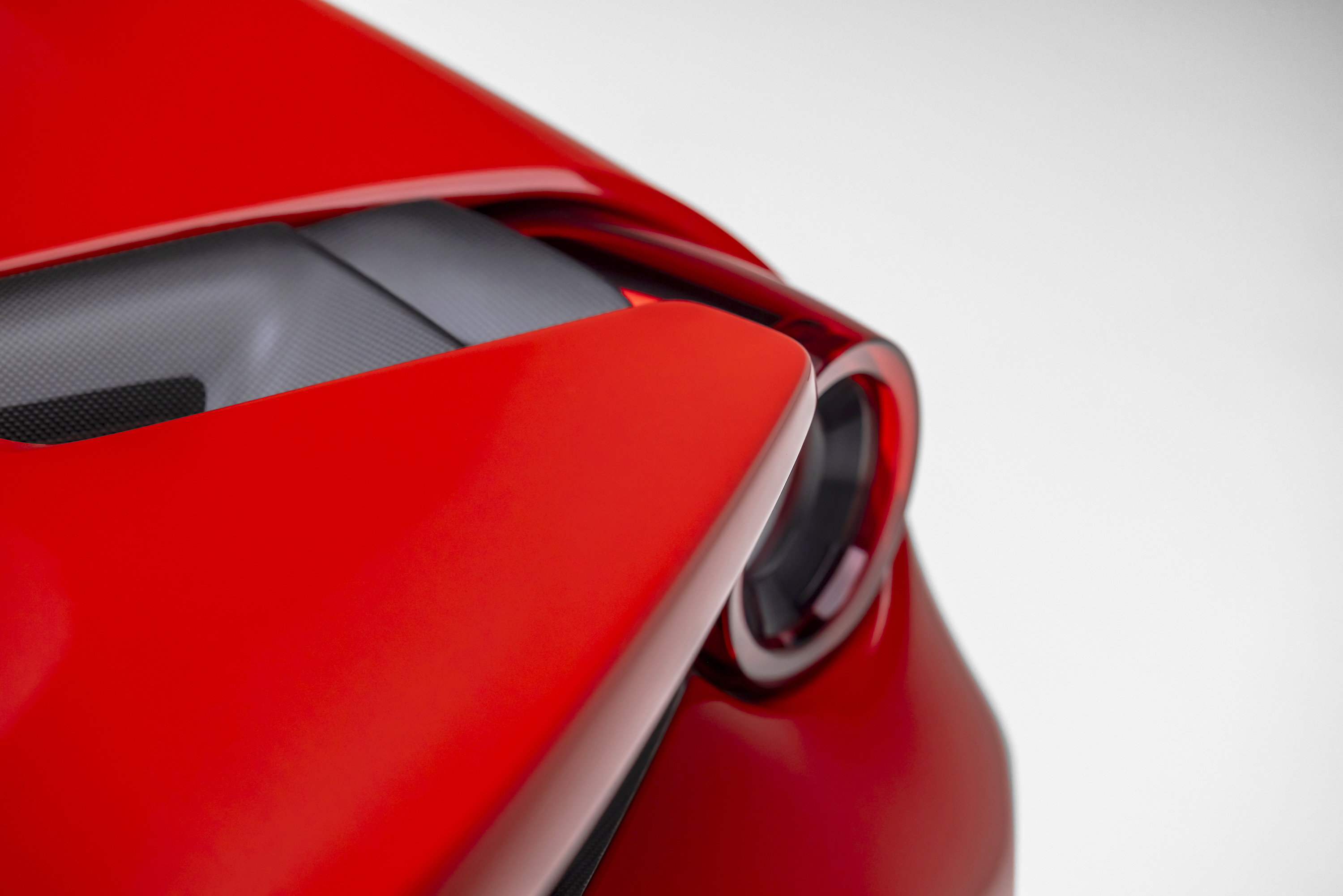Certified 2020 Ferrari 488 Pista Coupe RWD image 52