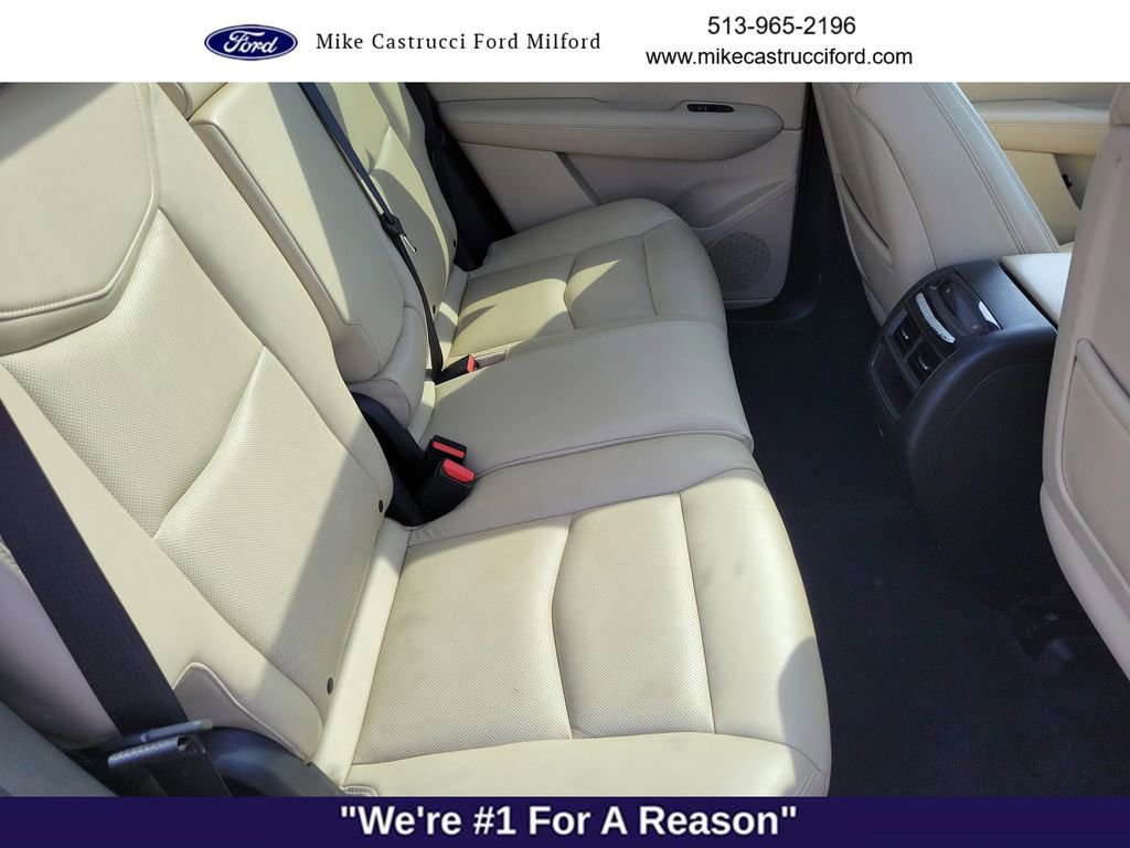 Used 2017 Cadillac XT5 Luxury w/ Driver Awareness Package image 27