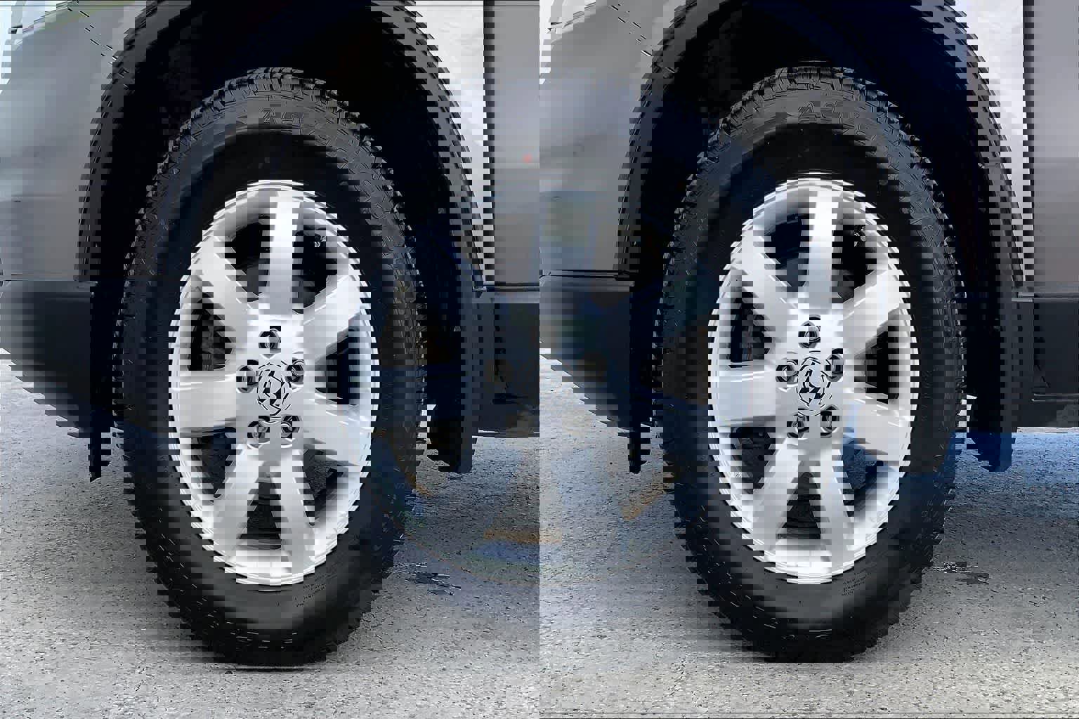 Used 2011 Honda CR-V SE image 9