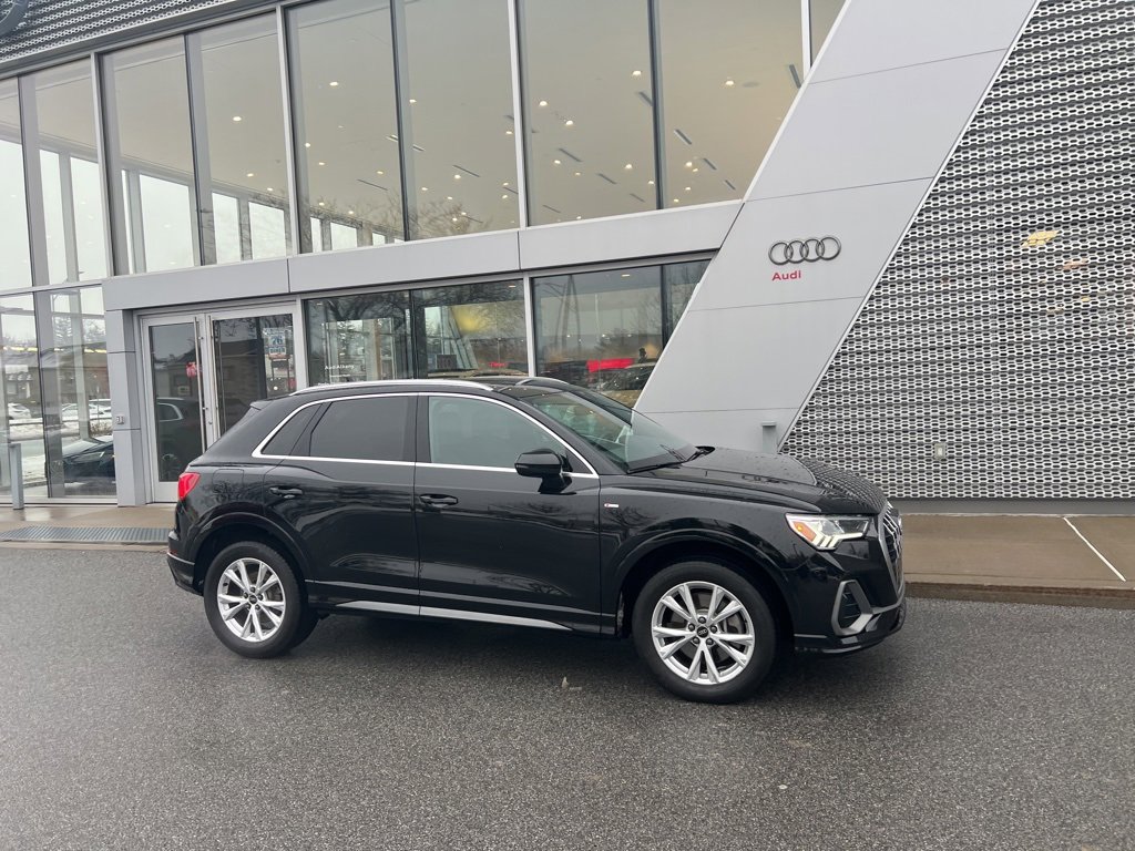 Used 2023 Audi Q3 2.0T Premium image 13