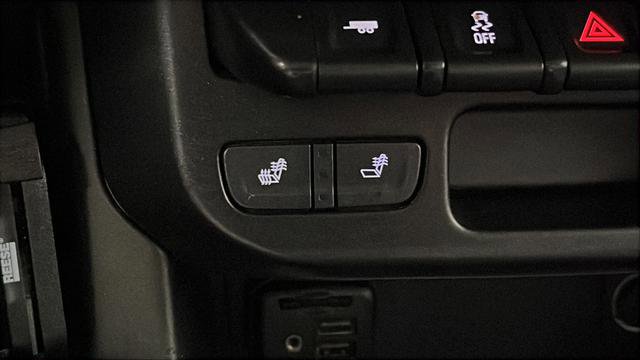 Used 2019 Chevrolet Colorado Z71 w/ Z71 Midnight Edition AWD/4WD image 28