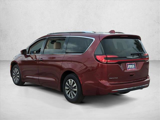 Used 2021 Chrysler Pacifica Touring-L w/ Premium & Safety Sphere Group FWD image 8