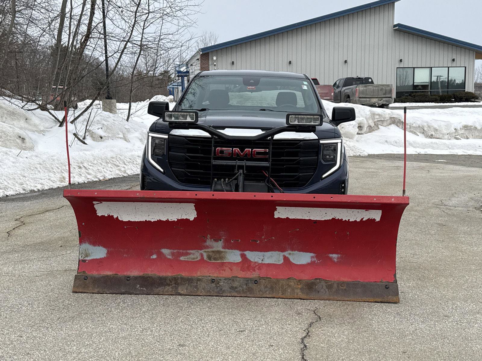 Used 2023 GMC Sierra 1500 Pro w/ Pro Value Package image 2