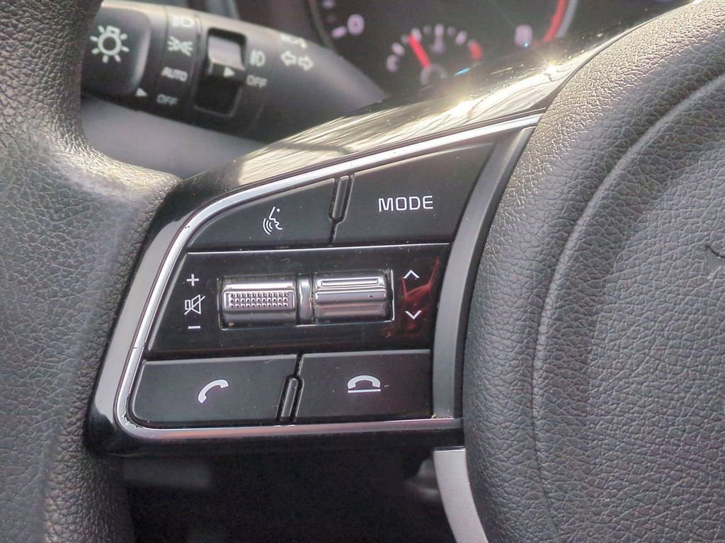 Used 2021 Kia Sportage LX AWD/4WD image 15