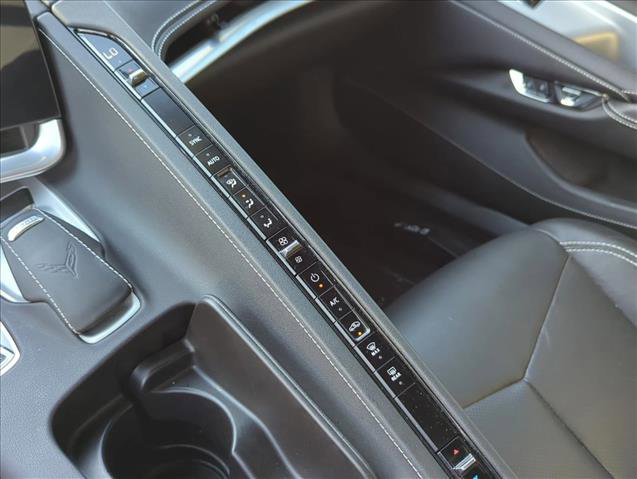 Used 2021 Chevrolet Corvette Stingray Coupe w/ 1LT image 22